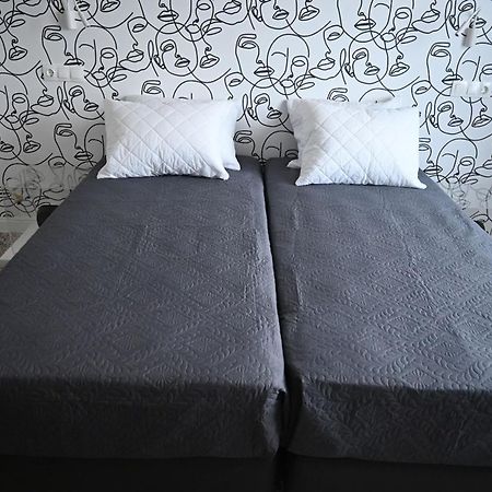 Haris 303 Apartment By Vpn Accomodation アテネ エクステリア 写真