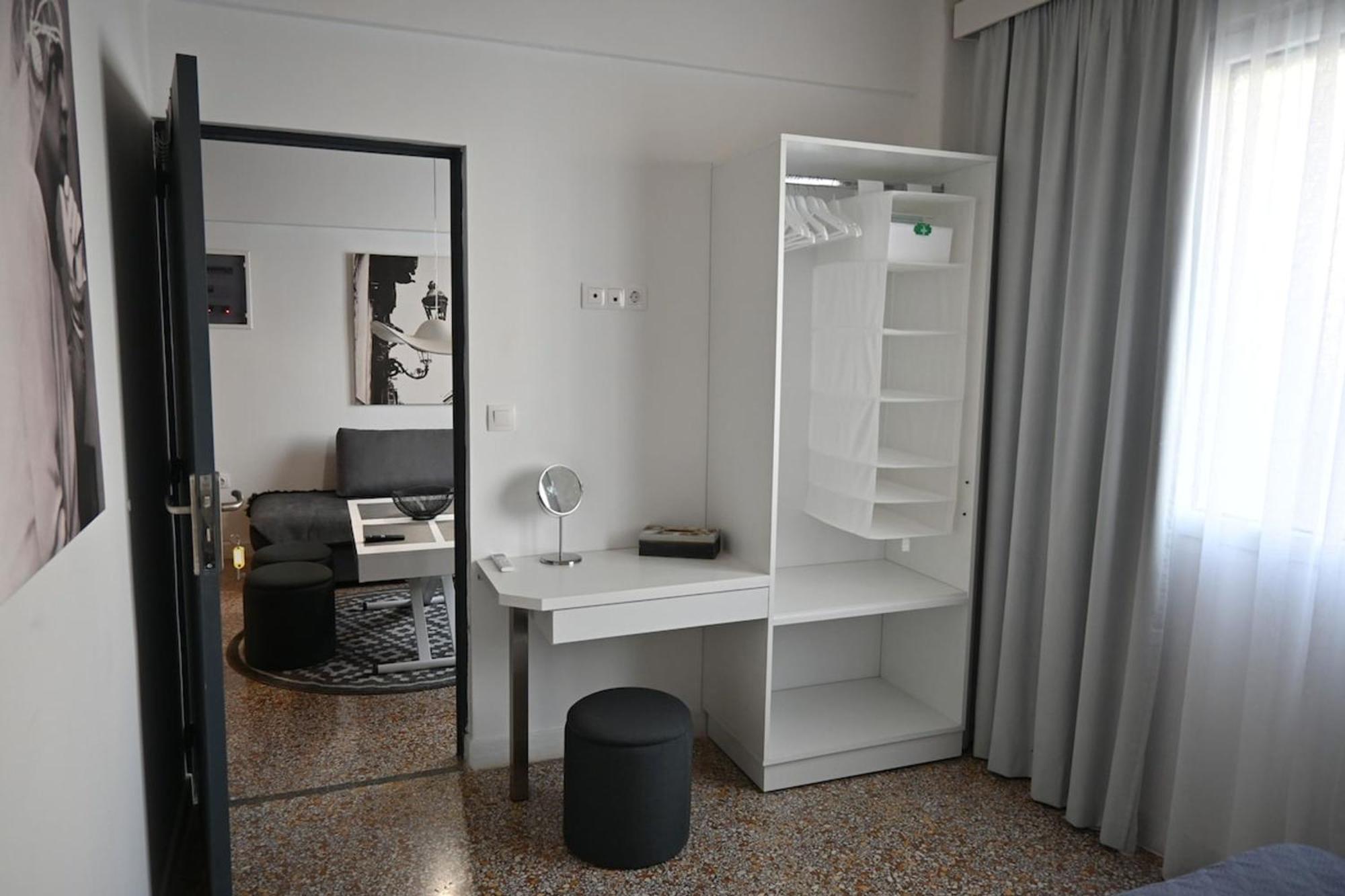Haris 303 Apartment By Vpn Accomodation アテネ エクステリア 写真